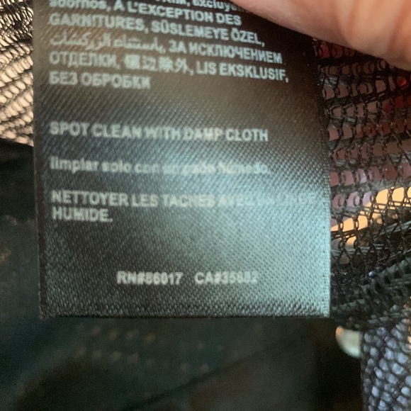 Bebe Gold and Black Woven Mesh Baseball Cap Hat Adjustable Sparkly Fun - Picture 4 of 4